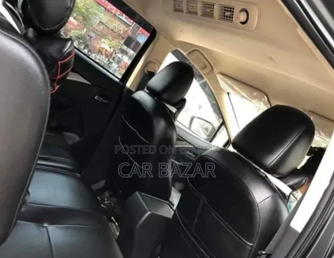 Mitsubishi Xpander Cross 2019 Brown