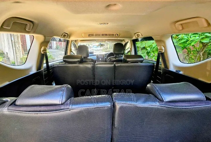 Mitsubishi Xpander Cross 2019 Brown