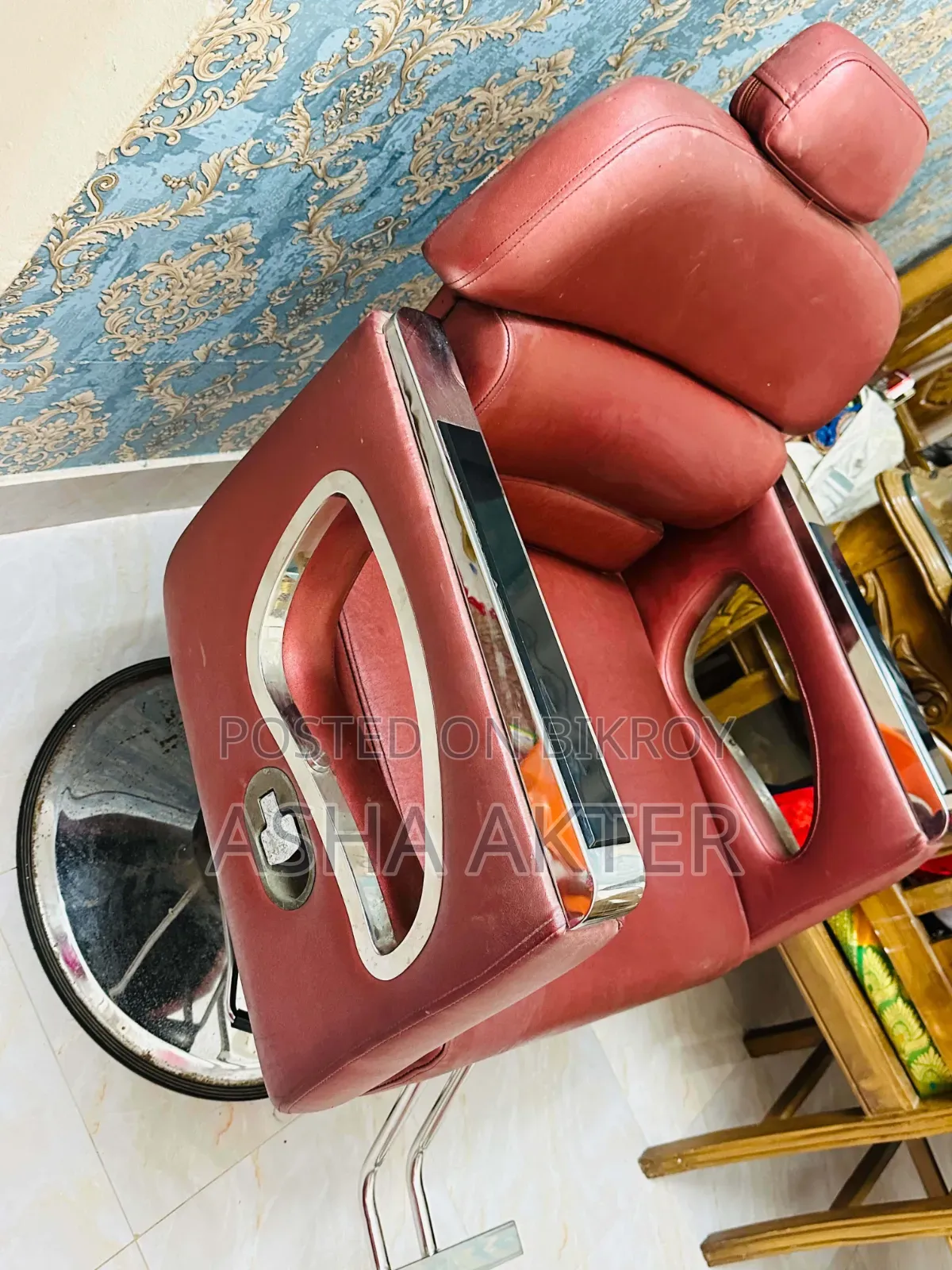 Parlour Chair
