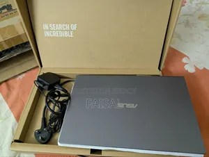 Laptop ASUS 8GB Intel Core I3 HDD 1T