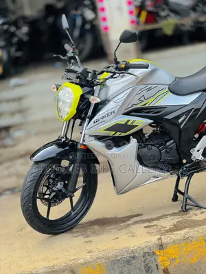 Suzuki Gixxer 2022 Silver