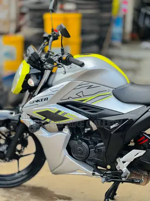 Suzuki Gixxer 2022 Silver
