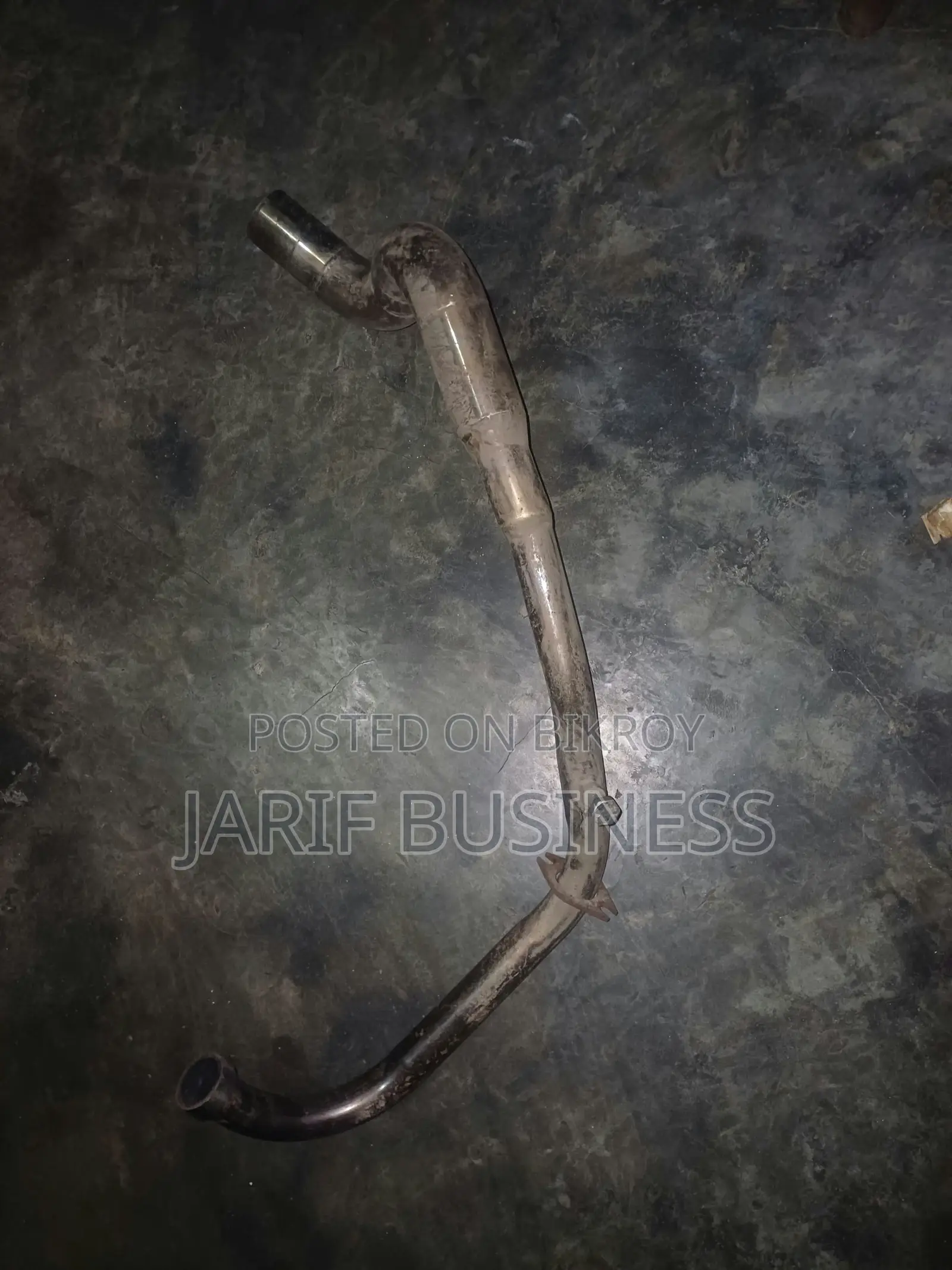 Gixxer Monotone Ban Pipe