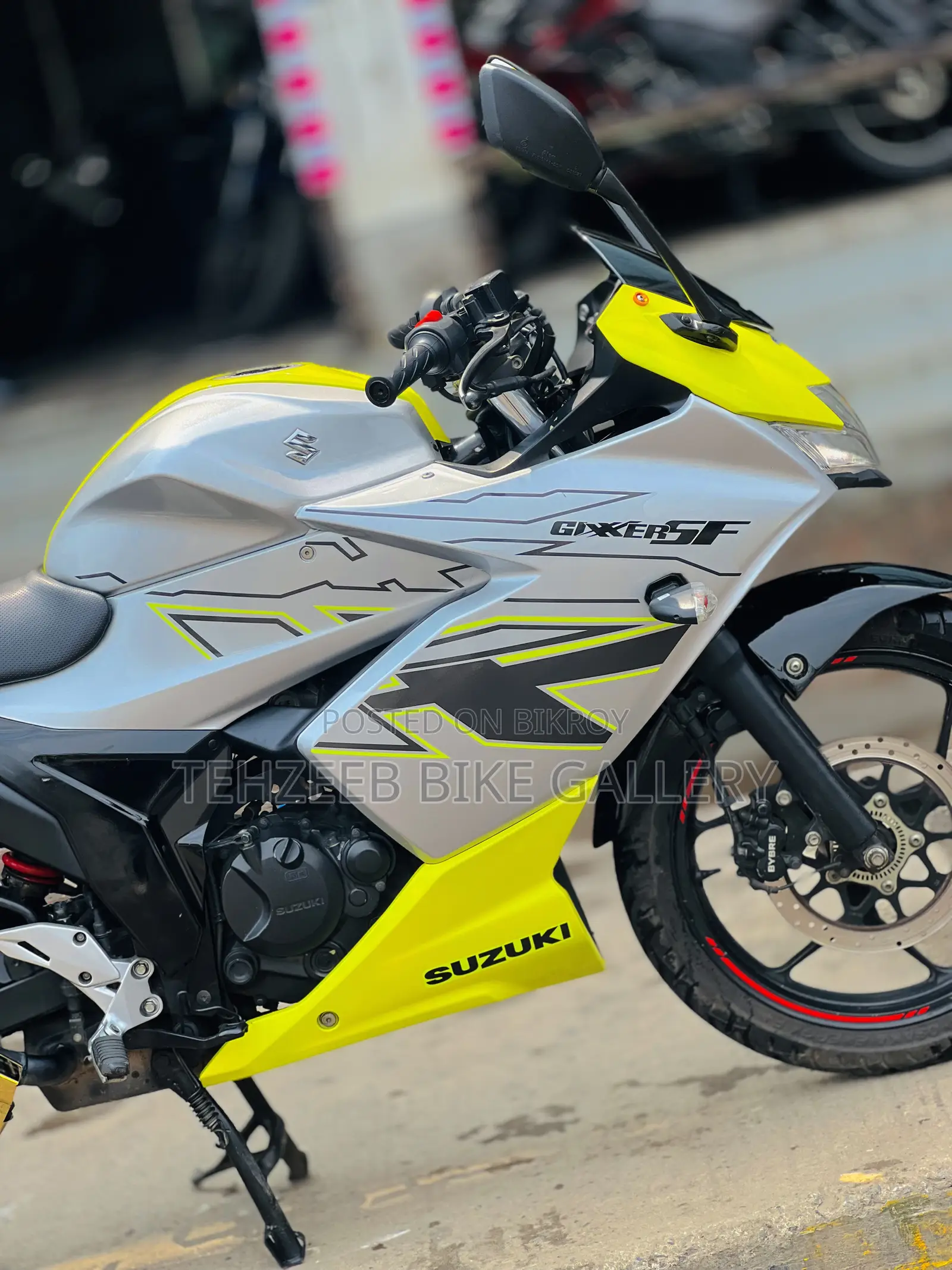Suzuki Gixxer SF 2022 Silver
