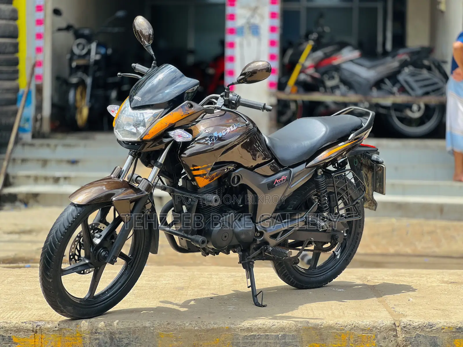 Hero Hunk 2019 Brown