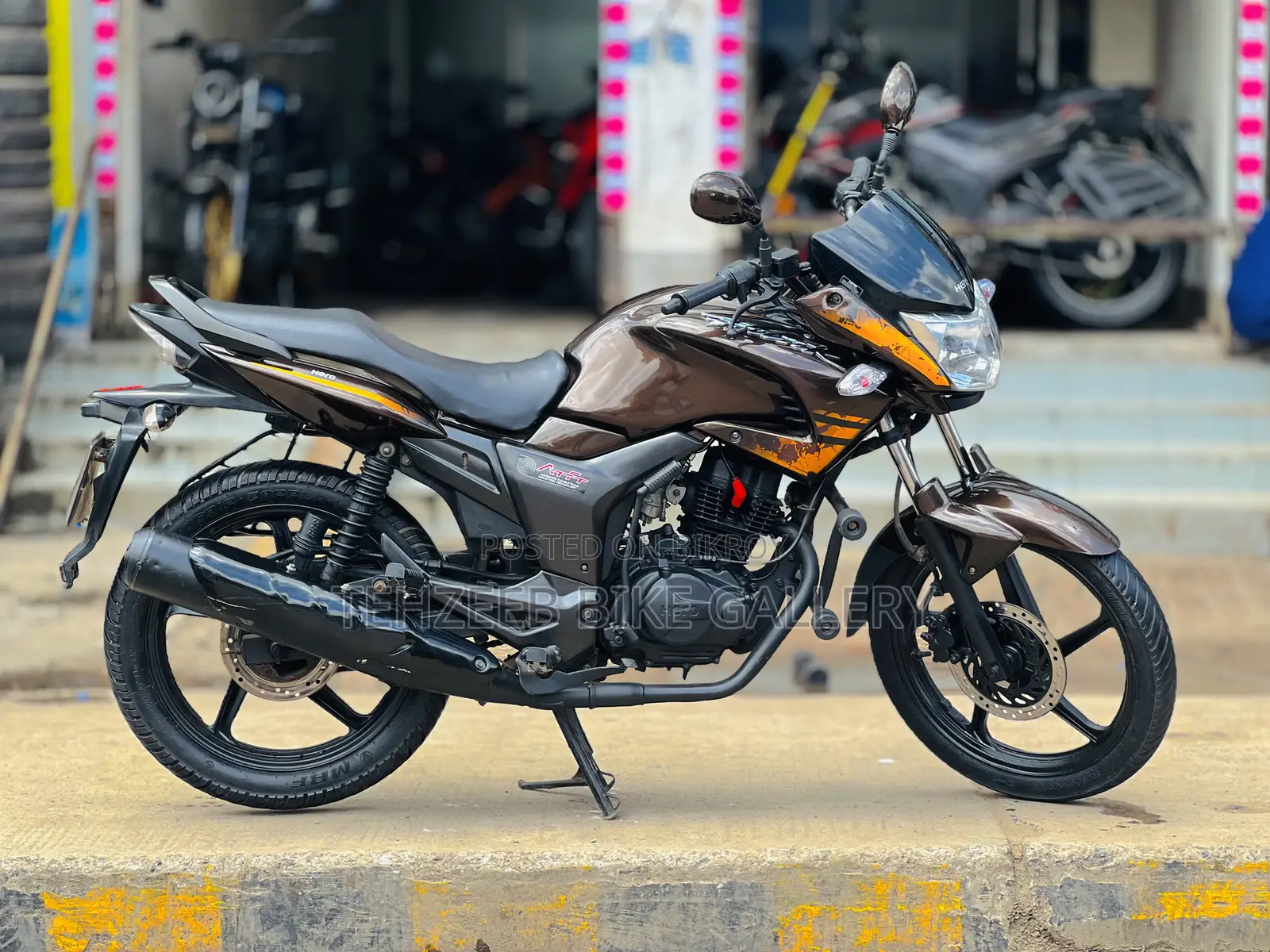 Hero Hunk 2019 Brown