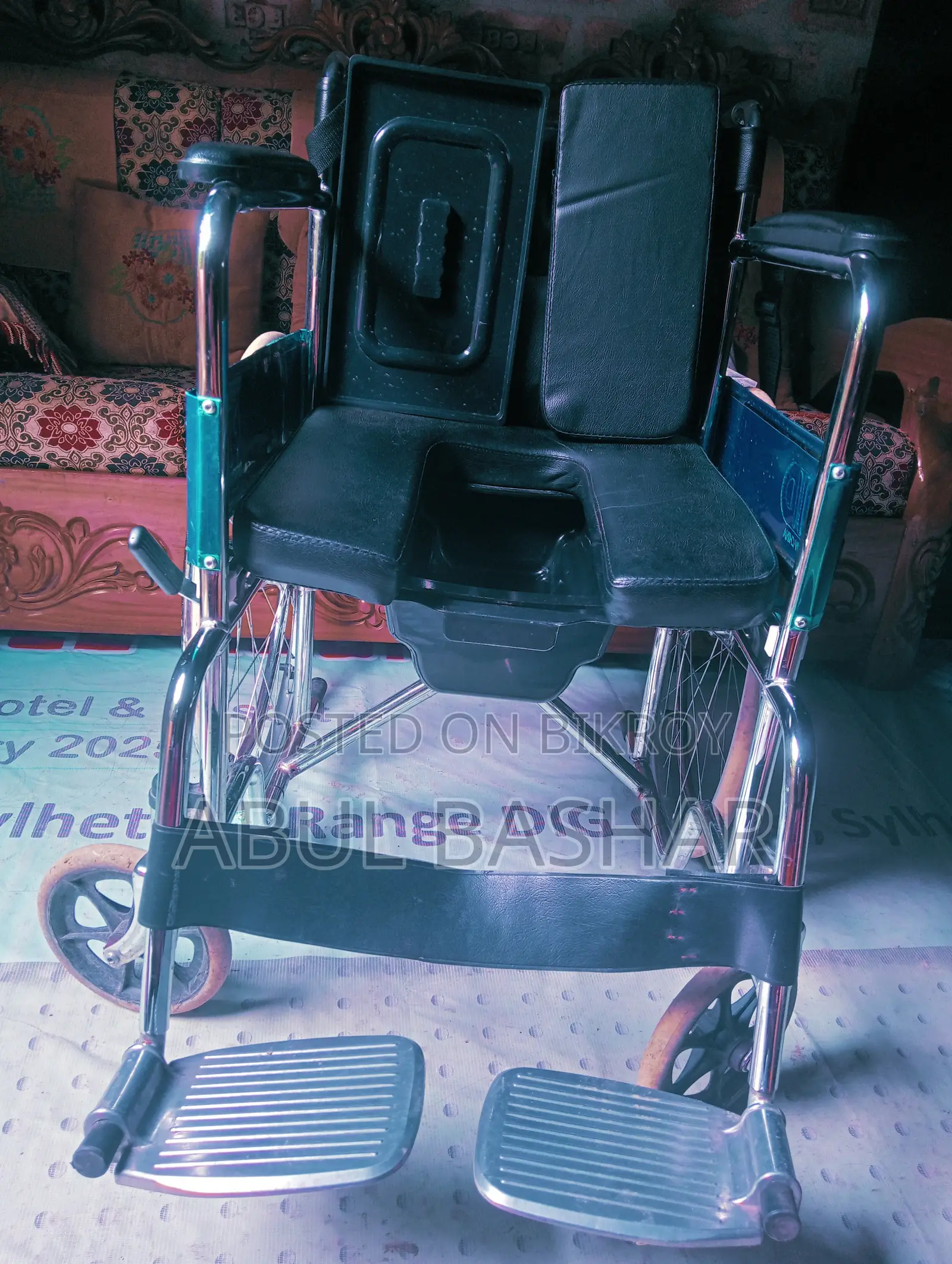 Commode Wheelchair কমোড হুইলচেয়ার