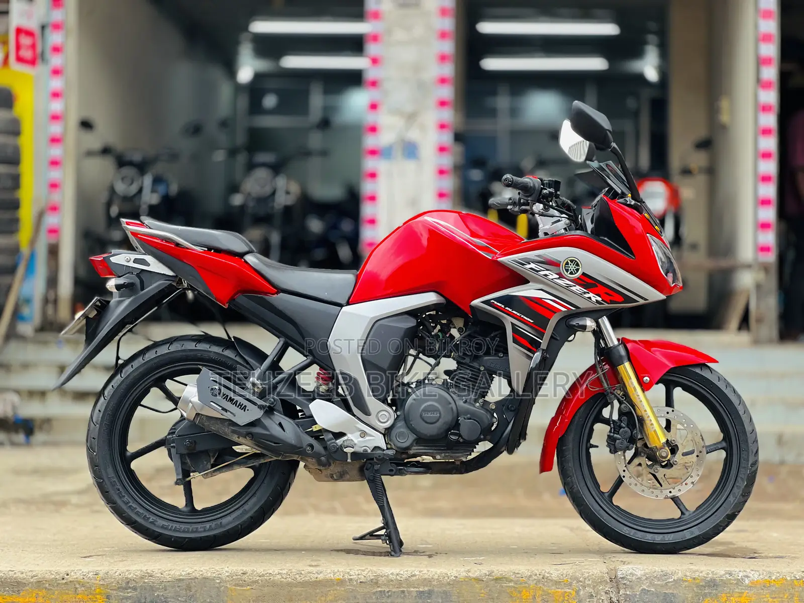 Yamaha Fazer V2 2019 Red
