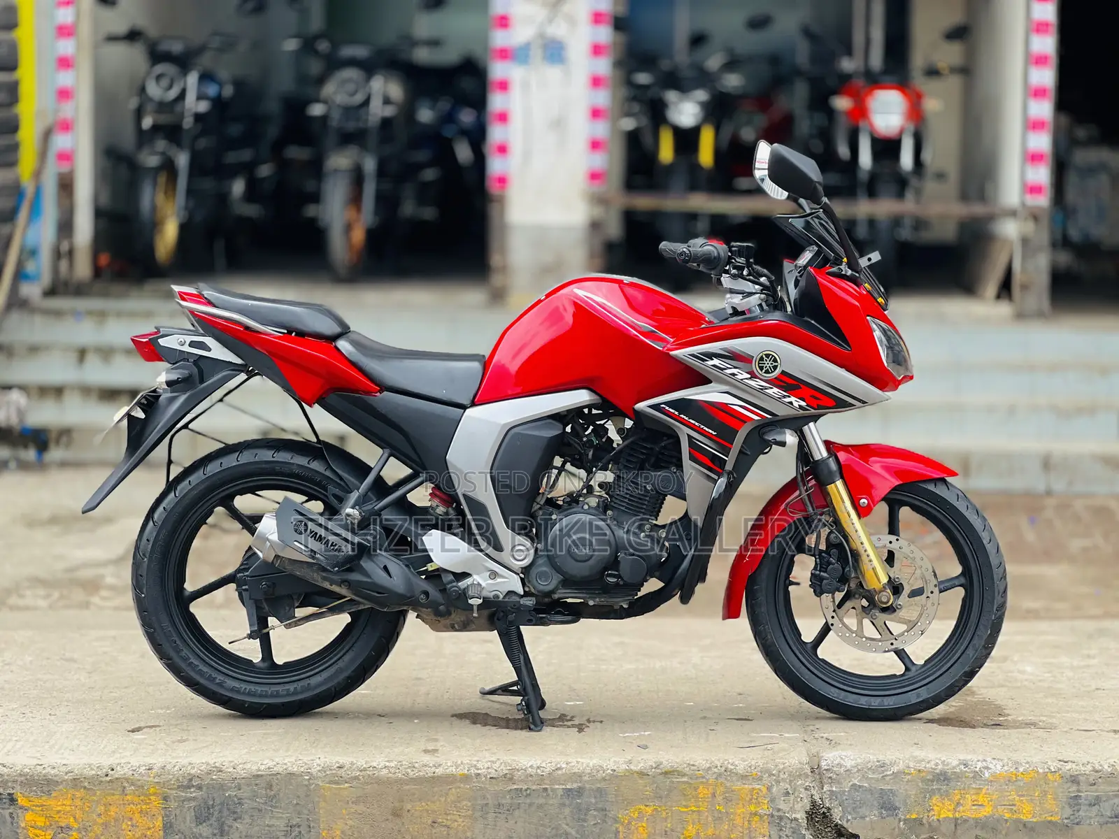 Yamaha Fazer V2 2019 Red