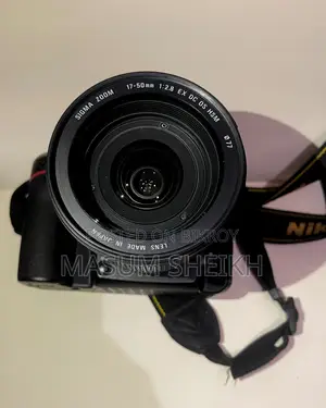 Camera Nikon D7500