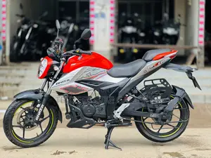 Suzuki Gixxer 2025 Orange