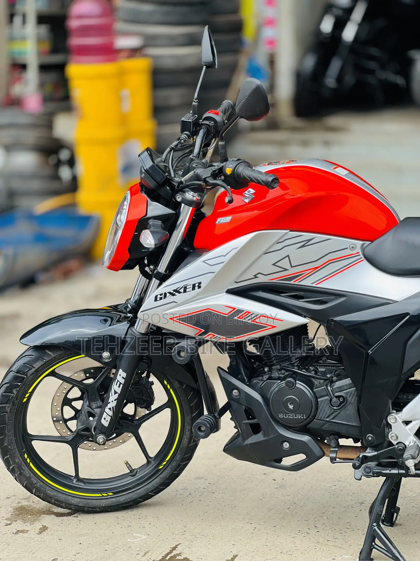 Suzuki Gixxer 2025 Orange