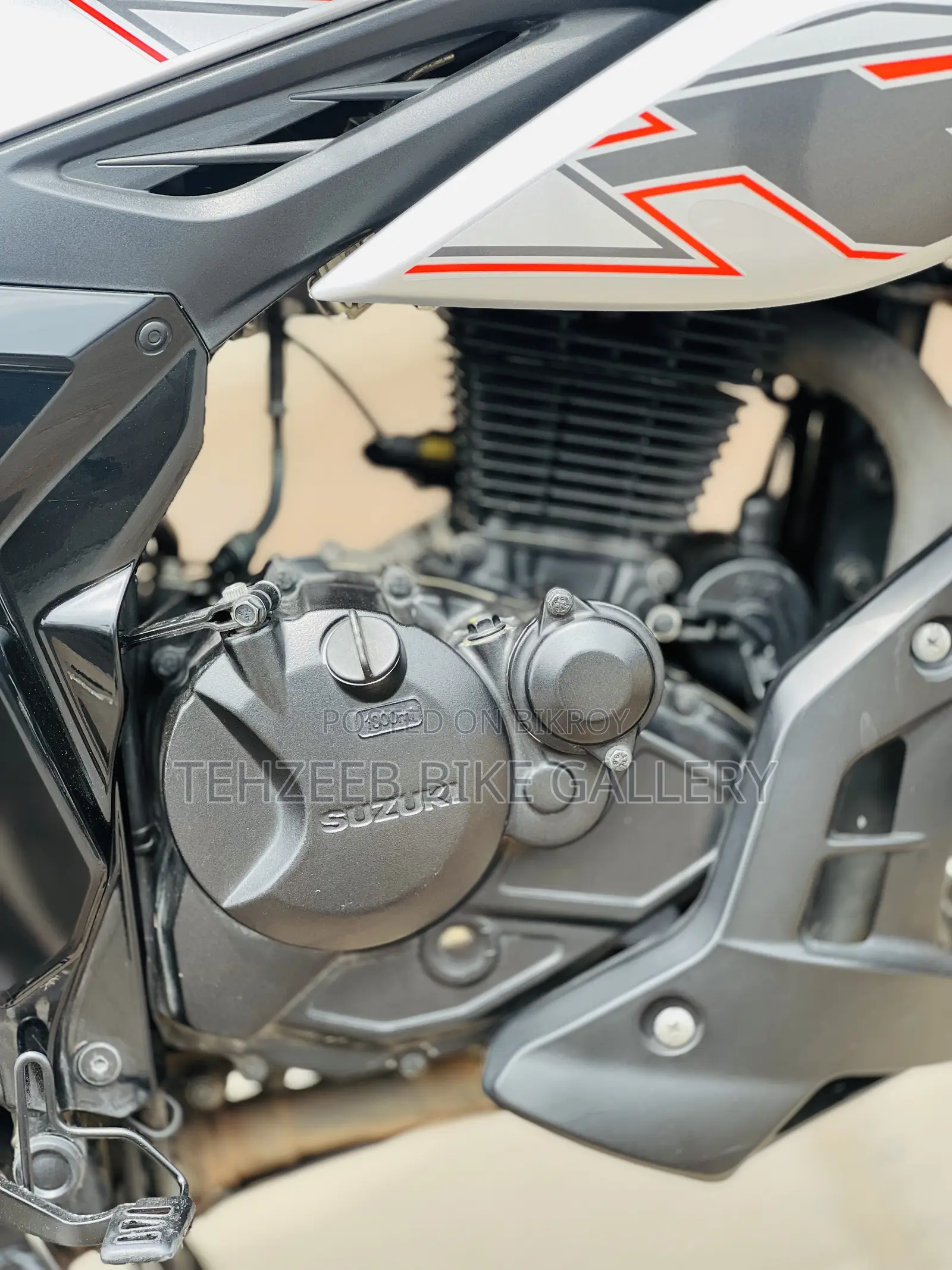 Suzuki Gixxer 2025 Orange