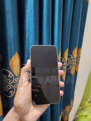 Apple iPhone 15 Plus 128 GB Yellow