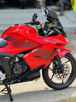 Suzuki Gixxer SF 2022 Red
