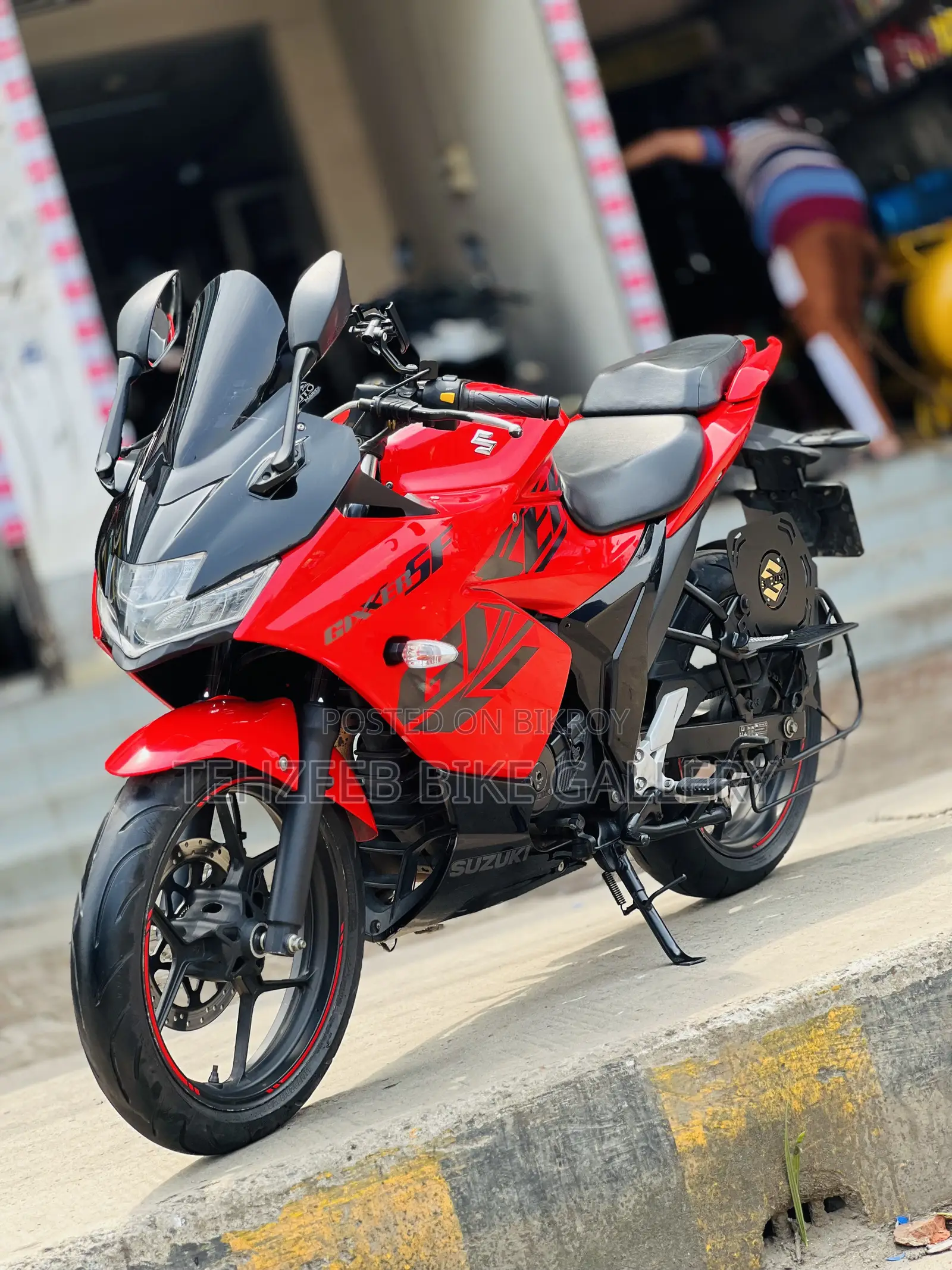 Suzuki Gixxer SF 2022 Red