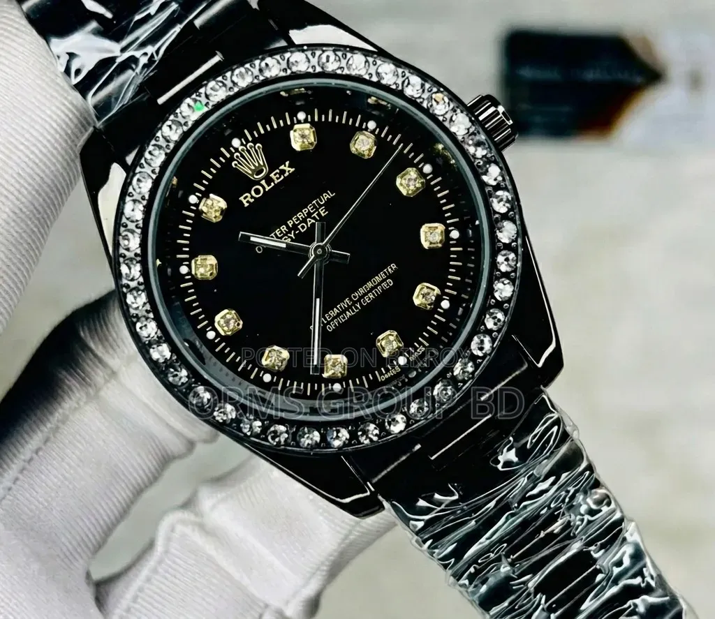 Luxury Stone Embedded Diamond Edition Stainless Steel Watch