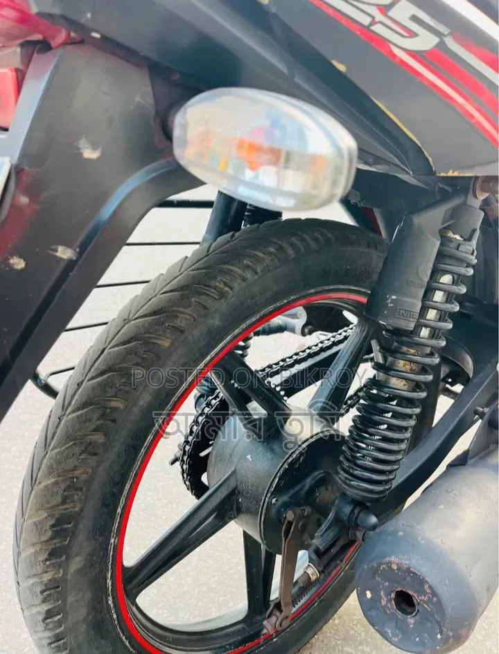 Runner Turbo 125 2019 Red