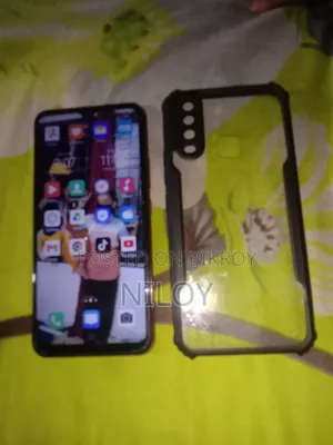 Vivo Y11 32 GB Pink