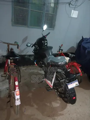 Hero Xtreme 125R 2026 Black