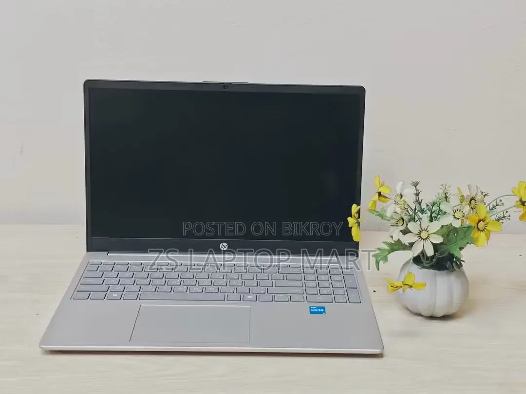 Laptop HP 15s 8GB Intel Core I5 SSD 256GB