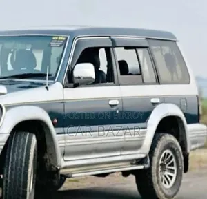 Mitsubishi Pajero 1994 Silver
