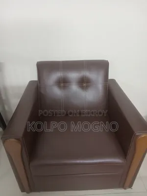 Sofa.full Brand-New Condition No Scratch.