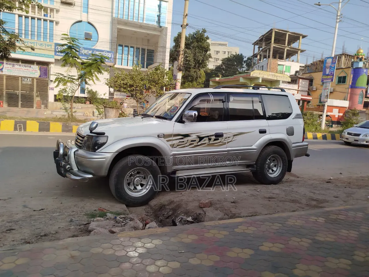 Toyota Land Cruiser Prado 2.7 16V 5dr 2000 Off White