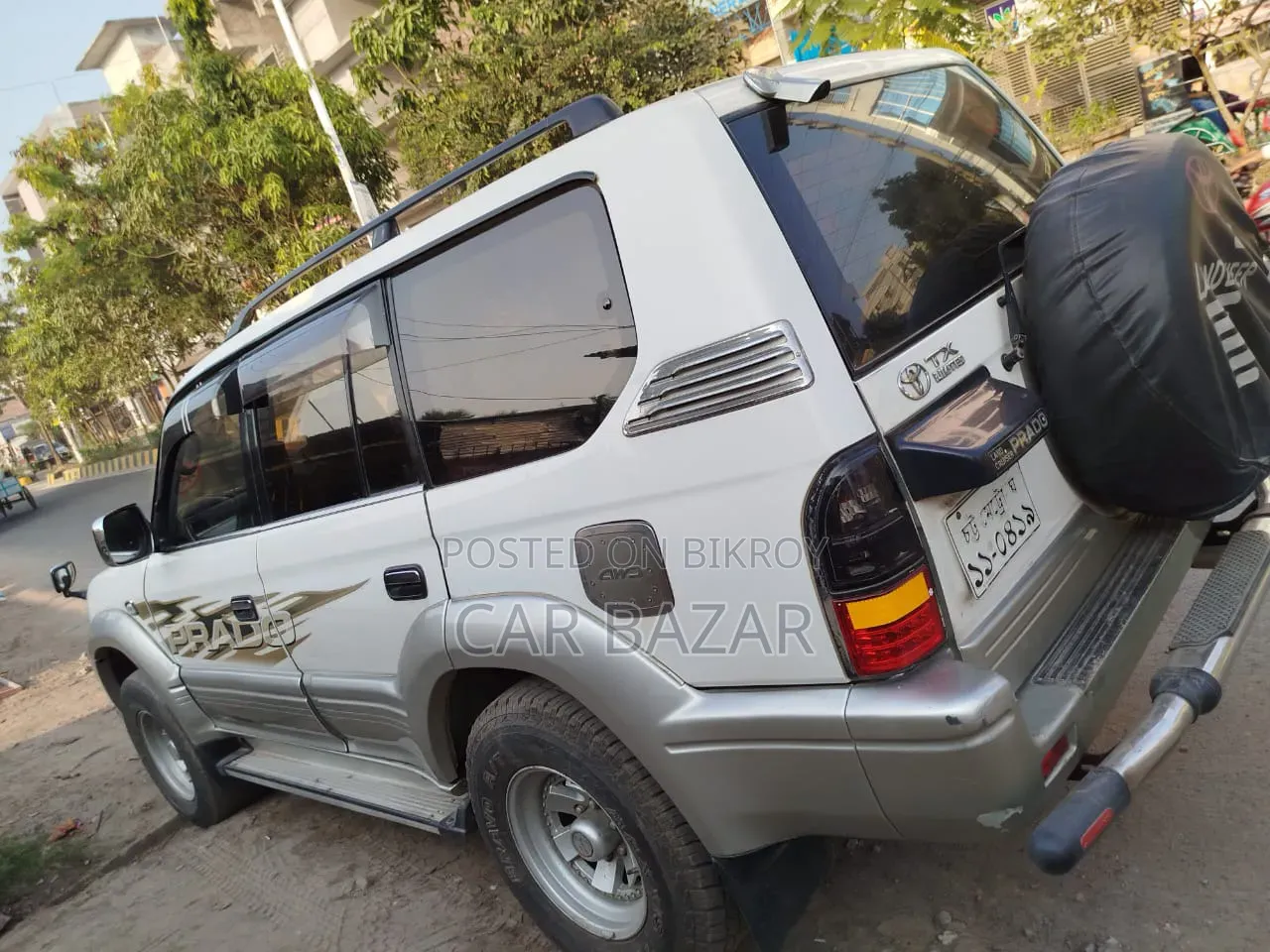 Toyota Land Cruiser Prado 2.7 16V 5dr 2000 Off White