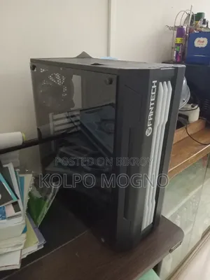 CPU case.comes With 3rgb Fans.