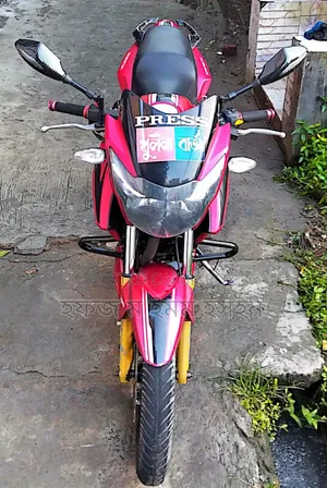 TVS Apache RTR 160 2V 2018 Red