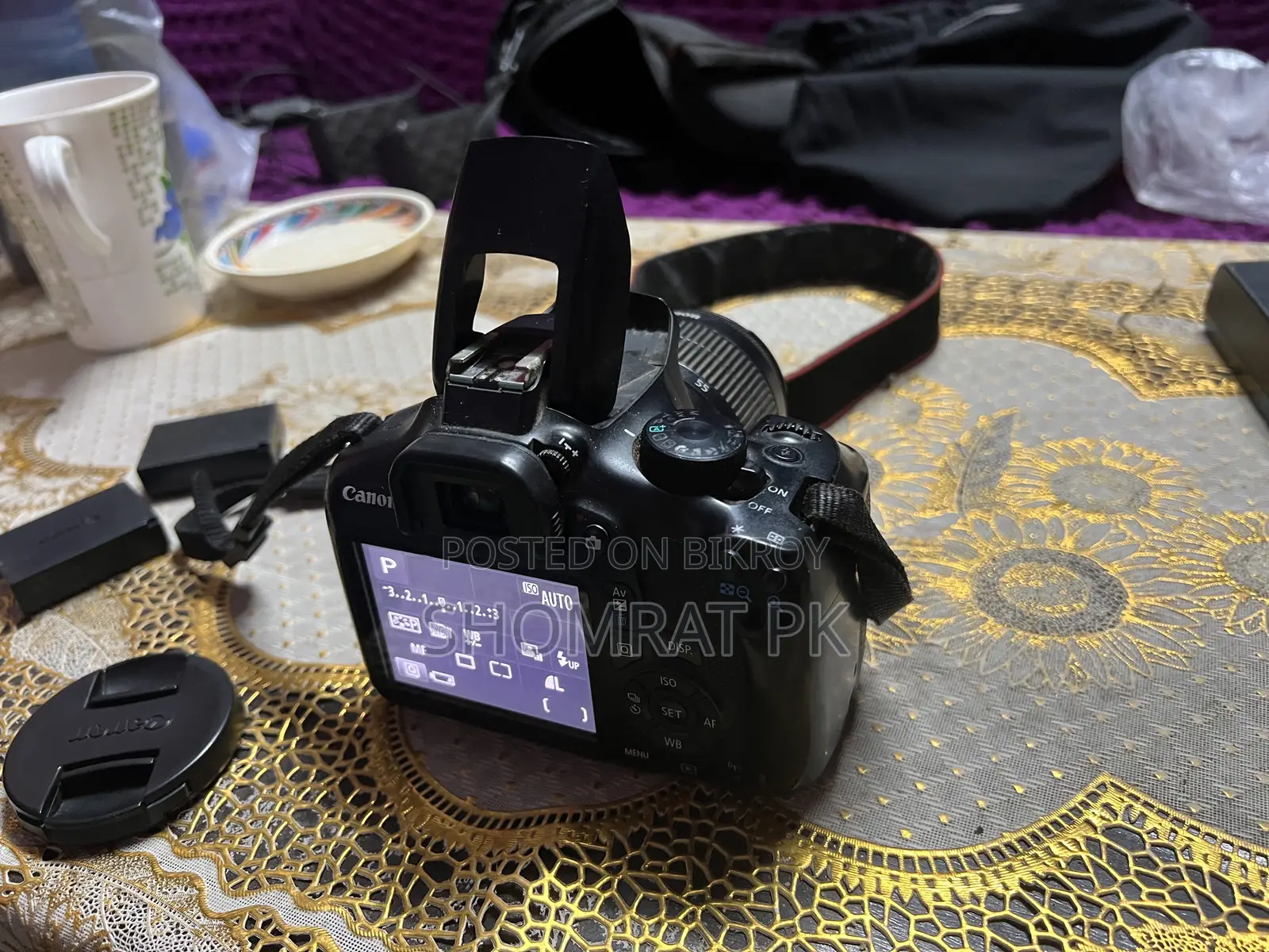 Canon 1300 D