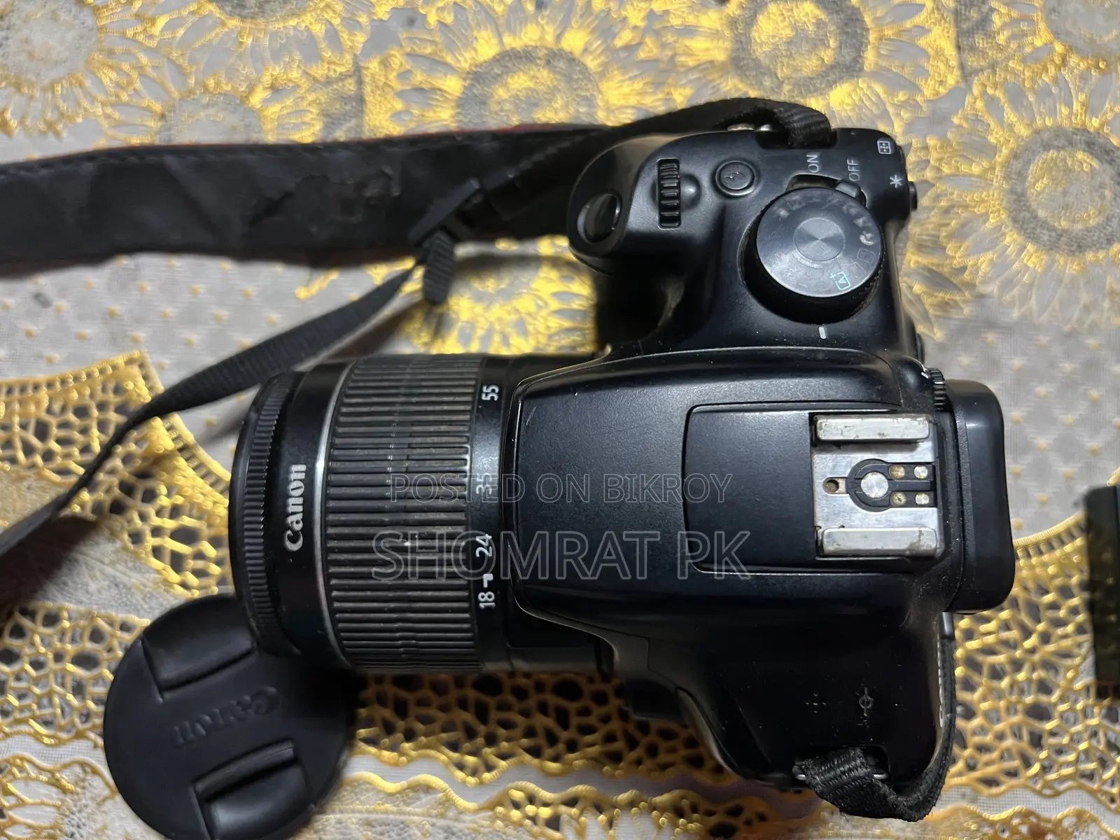 Canon 1300 D