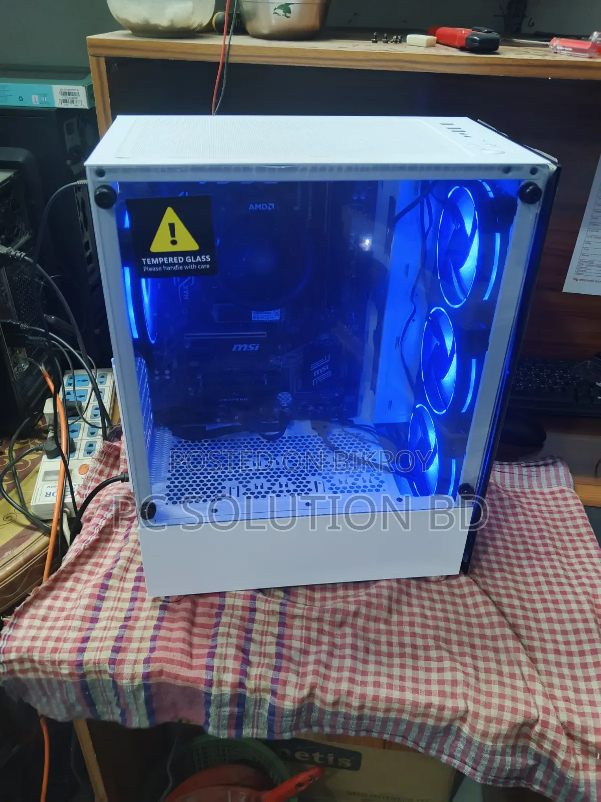 Desktop Computer MSI Model 8GB AMD Ryzen 5 SSD 512GB