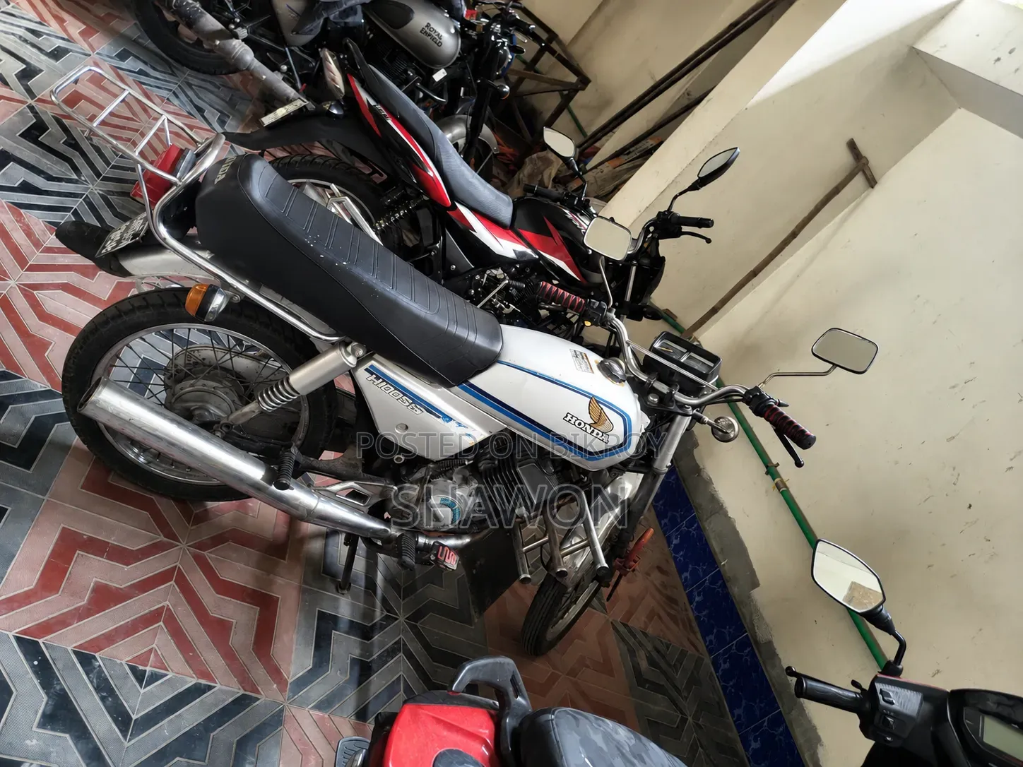 Honda 1990 Silver