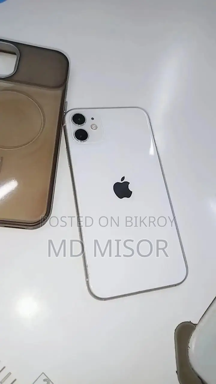 Apple iPhone 11 64 GB White