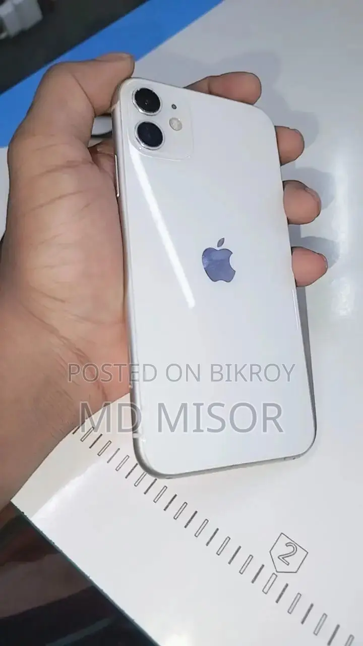Apple iPhone 11 64 GB White