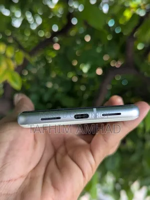 Google Pixel 7 128 GB White
