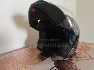 STUDDS Flip-Up Modular Helmet | Glossy Black | Very Good Condition