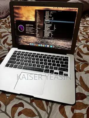 Laptop Apple MacBook Air 2015 4GB Intel Core I5 SSD 128GB