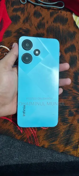 Infinix Hot 30i 128 GB Blue