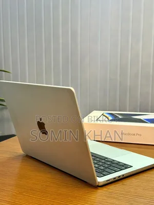Laptop Apple MacBook Pro 2021 M1 16GB Apple M1 SSD 512GB