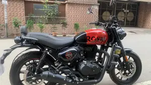 Royal Enfield Hunter 350 2024 Red