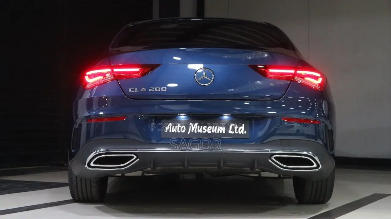 Mercedes-Benz CLA-Class CLA 200 Sedan 2021 Blue