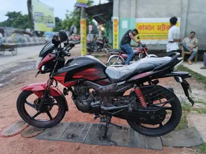 Hero Hunk 2023 Black