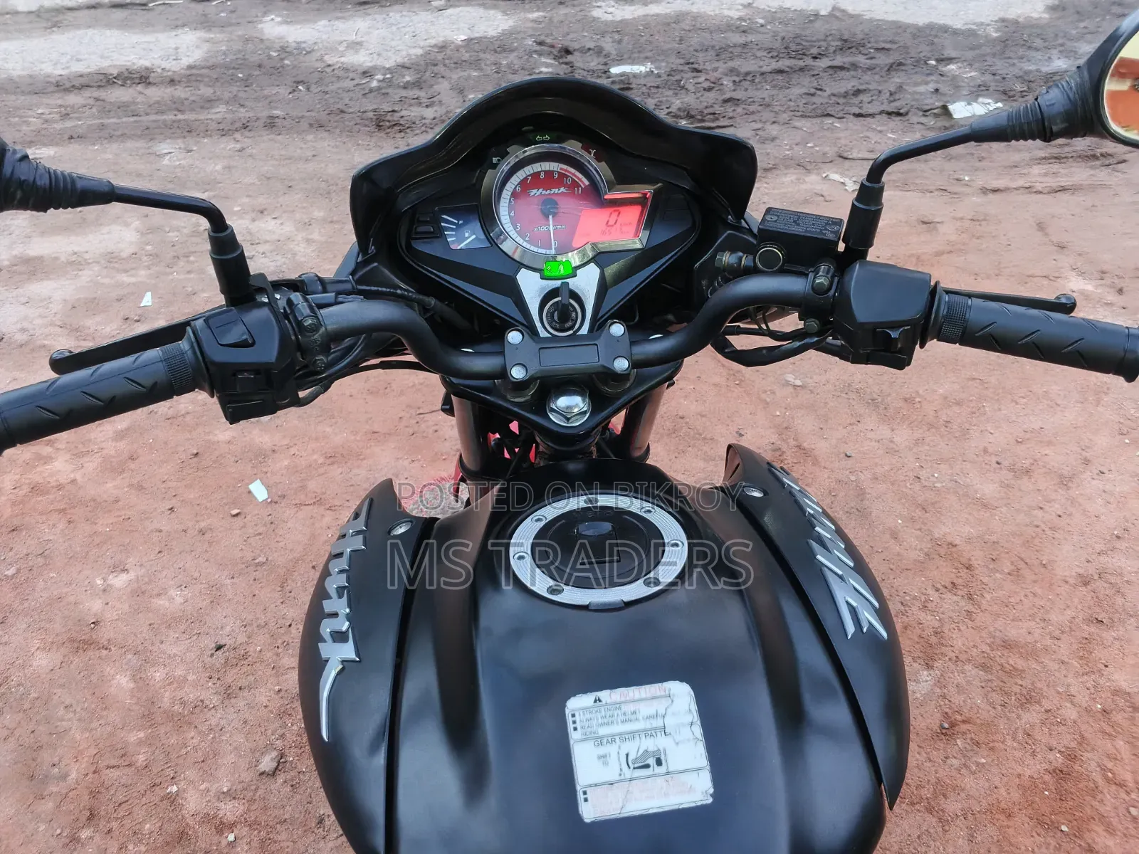 Hero Hunk 2023 Black