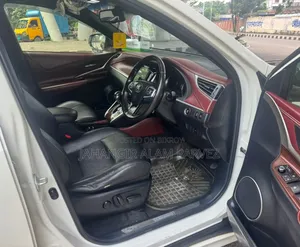 Toyota Harrier 2.0 2015 Pearl