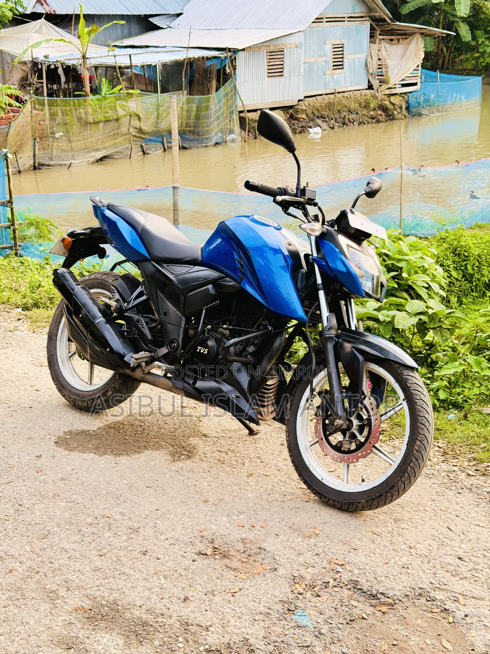 TVS Apache RTR 160 4V 2023 Blue