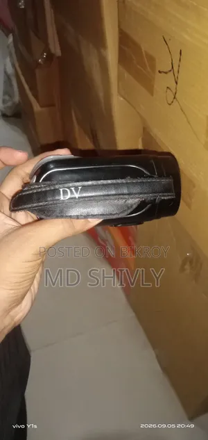 Y2K Retro HD Camcorder (42x Optical Zoom) | Selling as-Is / Power Issue