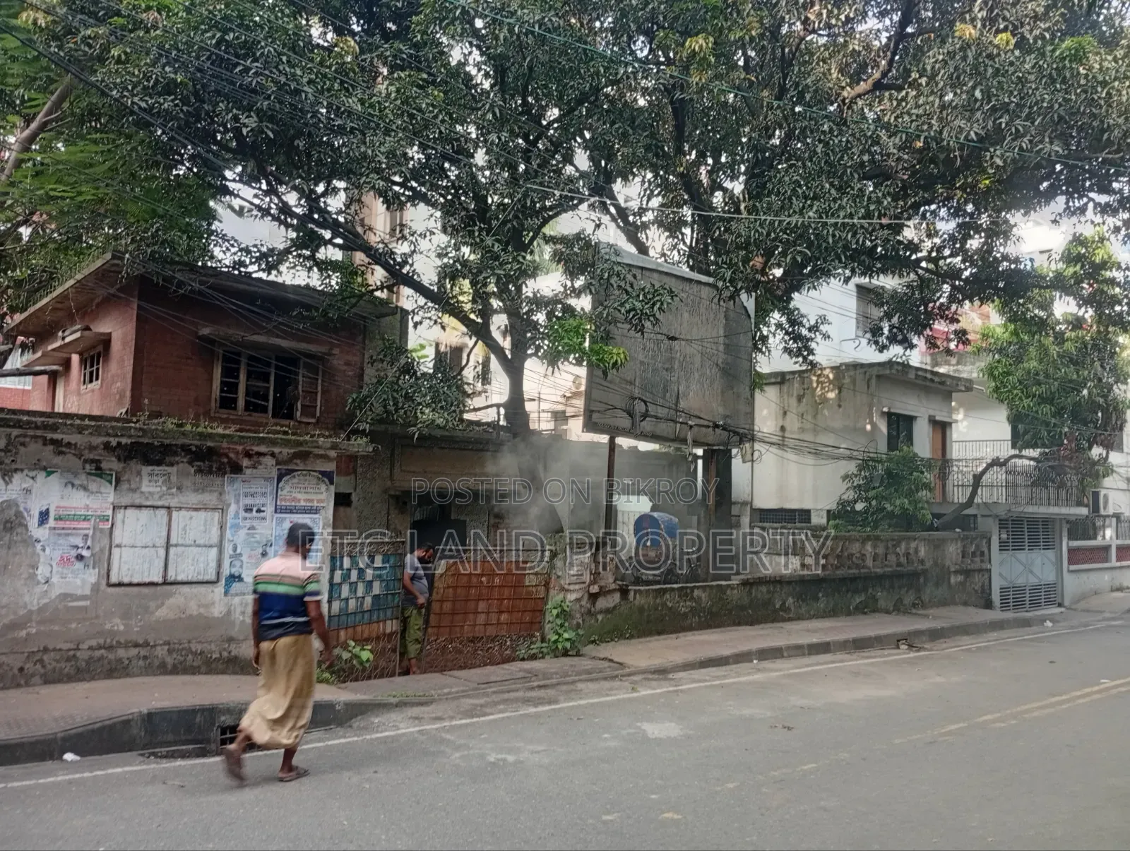 3bdrm Apartment in Pallabi, Mirpur for Sale